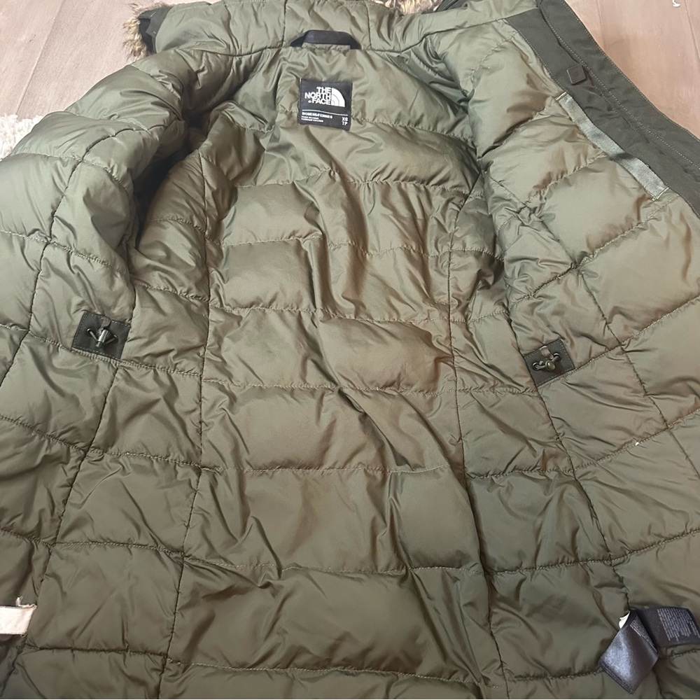 The North Face WOMEN’S MAUNA KEA PARKA
Green - Picture 14 of 16